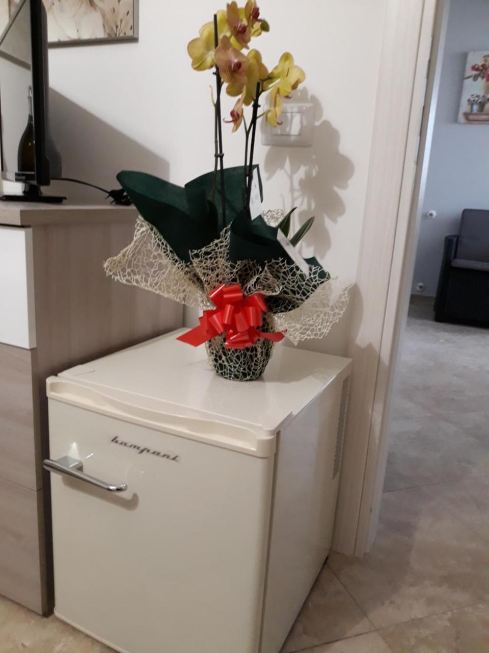 مبيت وإفطار مونريالي A Casa Di Simona المظهر الخارجي الصورة