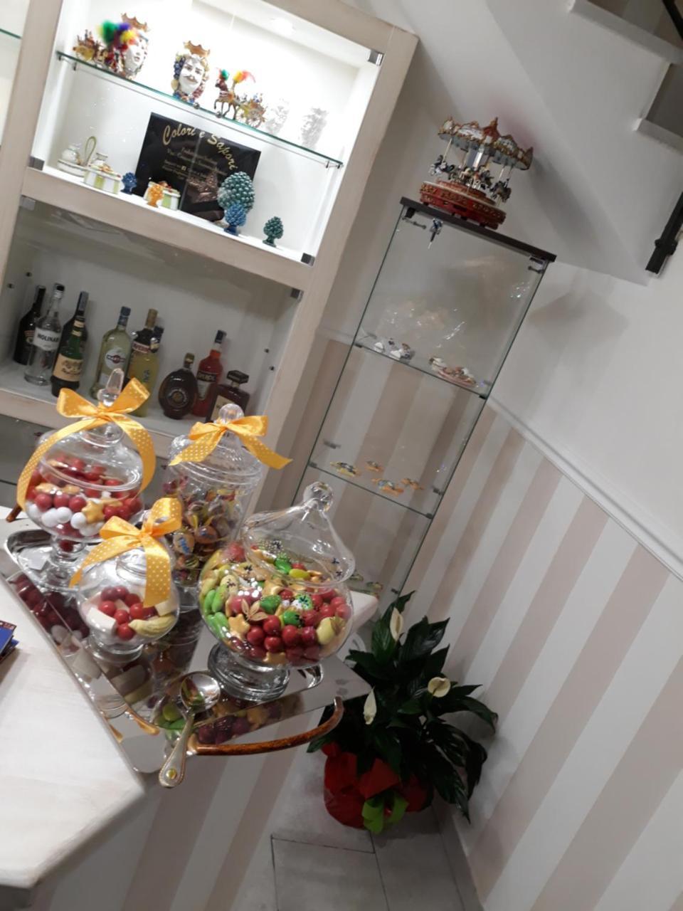 مبيت وإفطار مونريالي A Casa Di Simona المظهر الخارجي الصورة